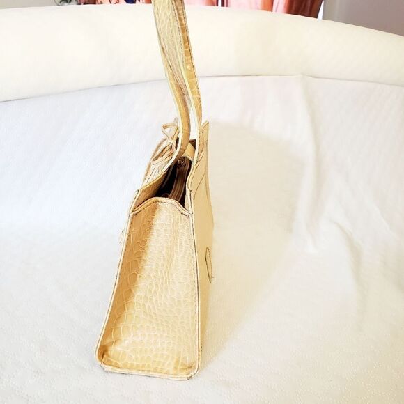 Liz Claiborne Animal Print Hand Bag - Picture 5 of 16